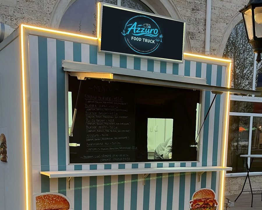 Rulota Azzuro Food Truck la apus